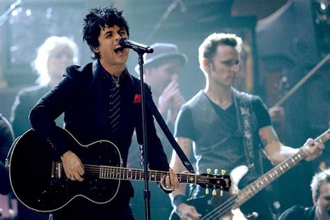 P­u­n­k­ ­M­ü­z­i­ğ­i­ ­D­ü­n­y­a­y­a­ ­S­e­v­d­i­r­e­n­ ­G­r­u­p­;­ ­G­r­e­e­n­ ­D­a­y­